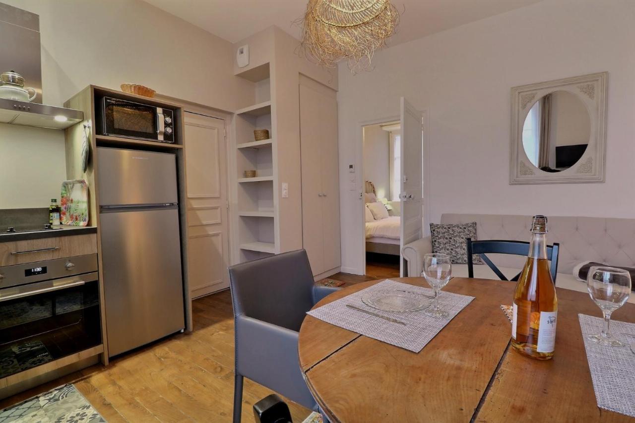 Les Mots Bleus Apartment *
